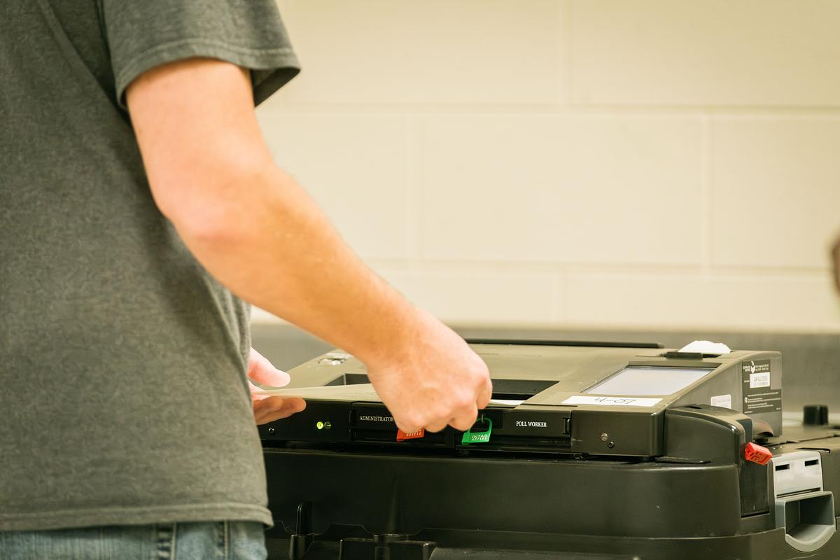 Georgia election board votes to consider hand-marked paper ballot rule