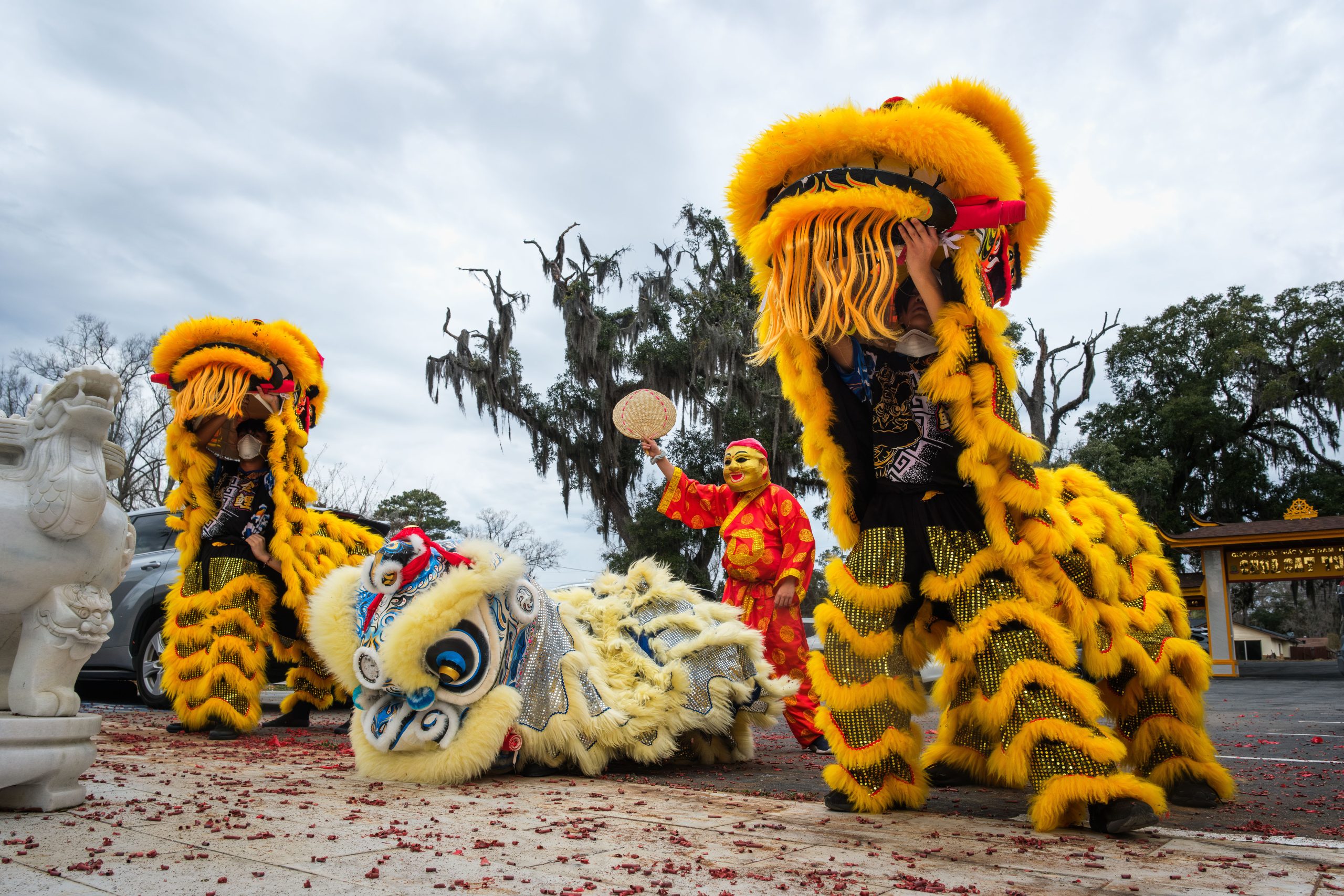 Vietnamese-American youth maintain cultural legacy through lion dance