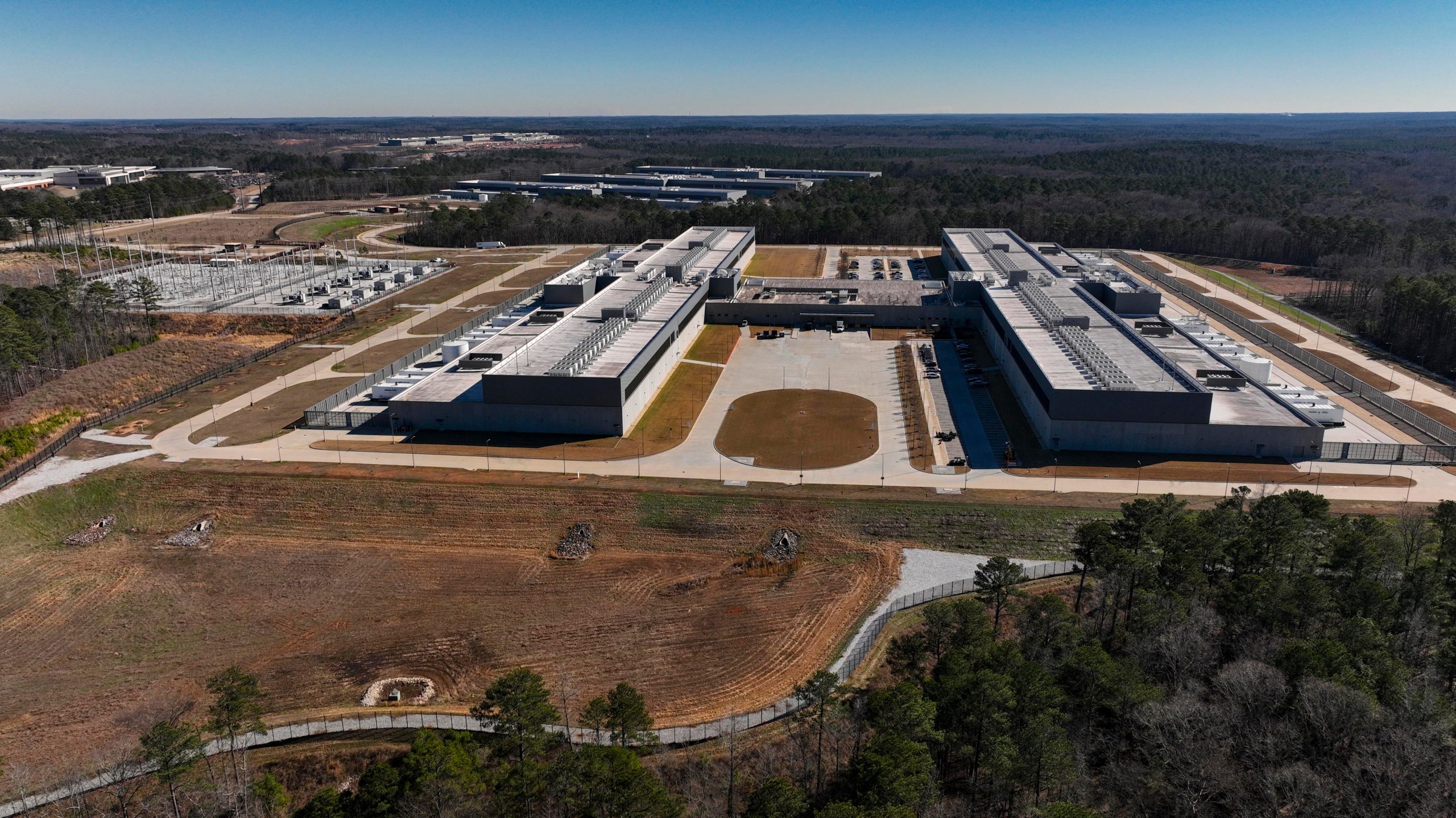 Georgia lawmakers failure to act on data center concerns draws community ire